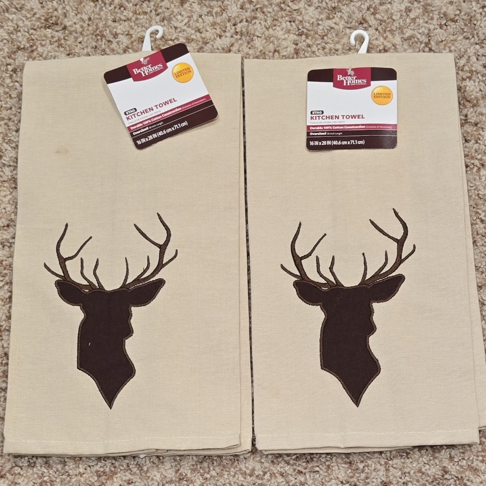Bettet Homes Tag Cream Kitchen Towel with Deer Embroided. Set Of 2